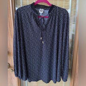 Black polka dot Anne Klein blouse.